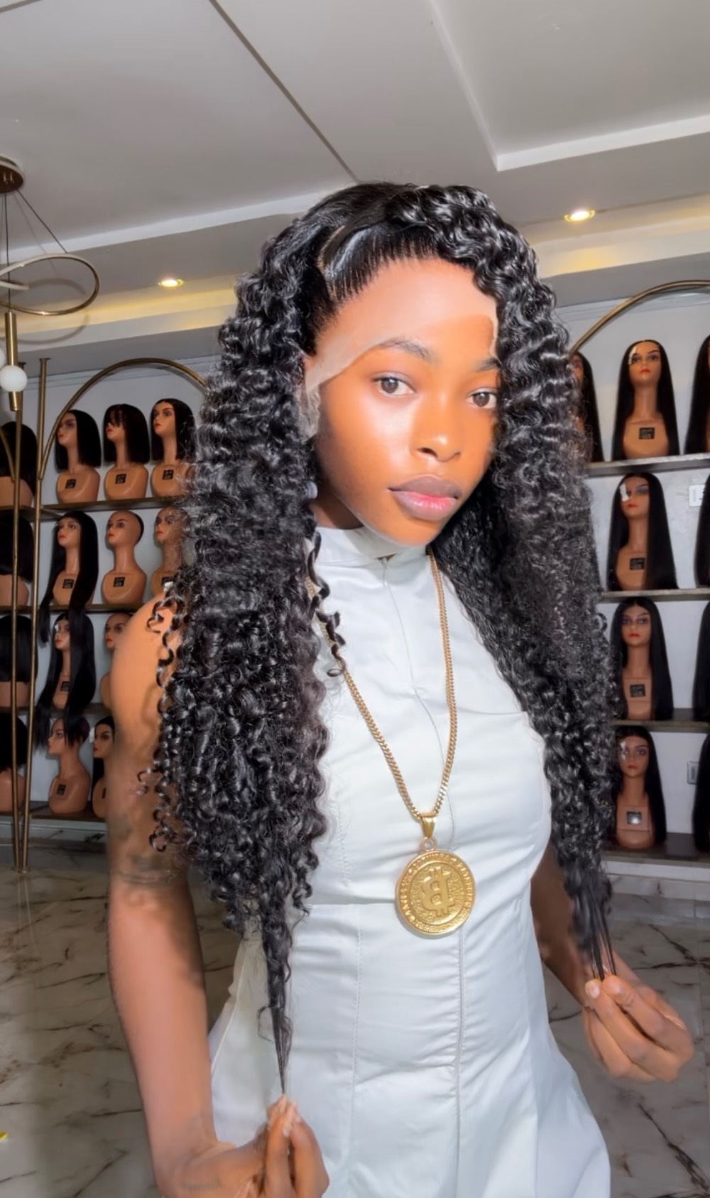 24” black sdd pixie curls