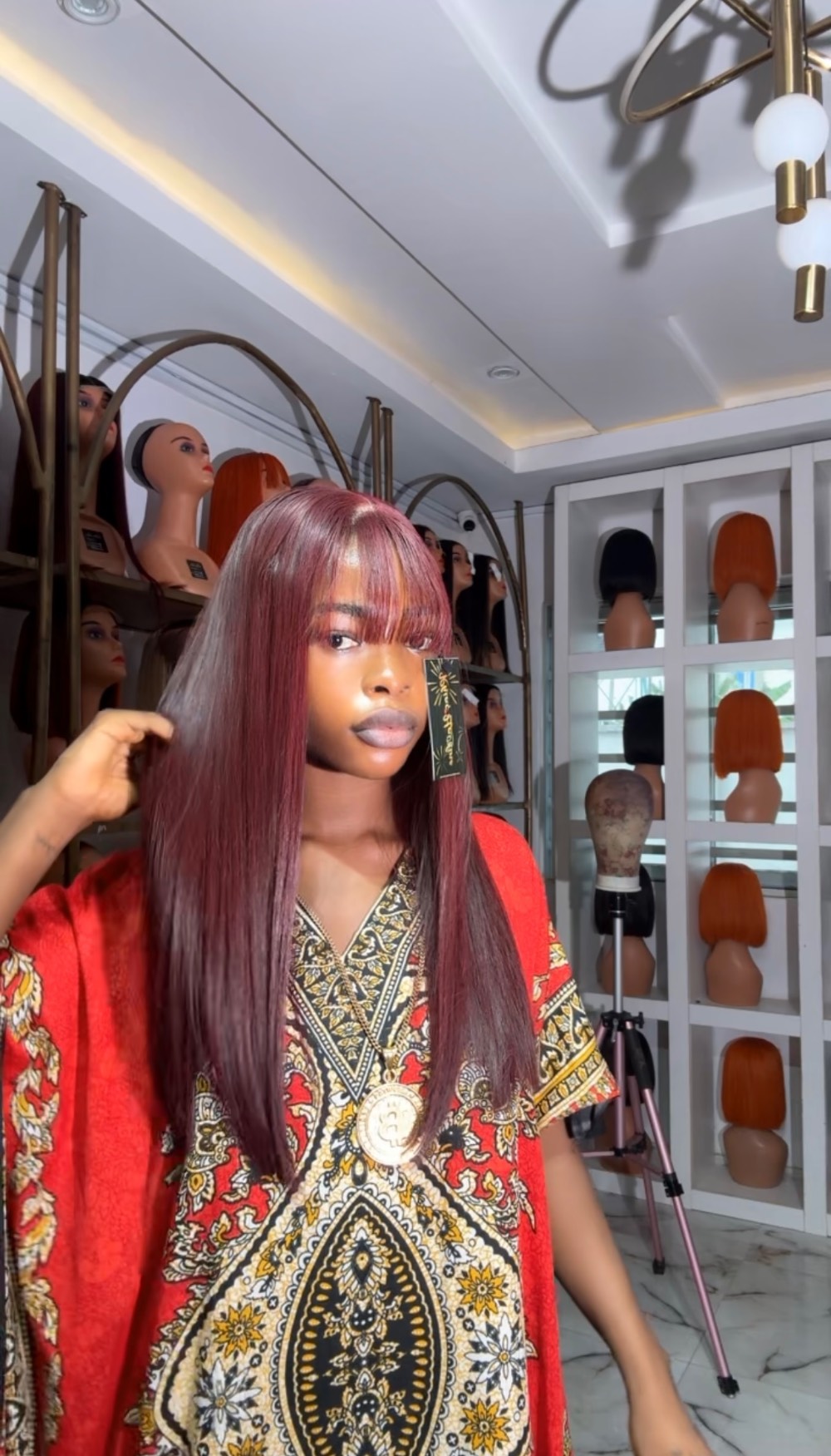 20” burgundy 2/4 closure fringe