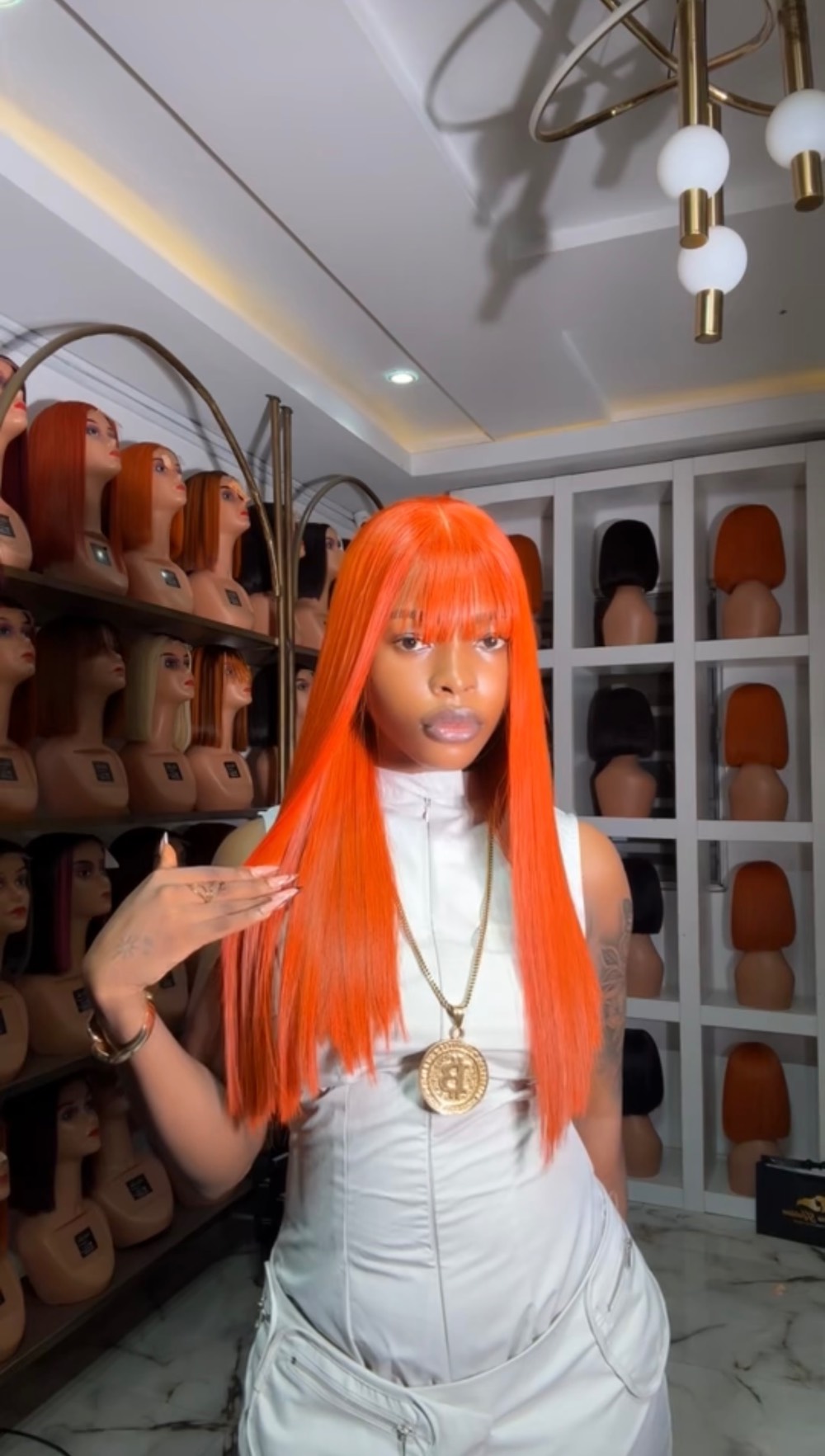 20” ginger 2/4 closure fringe
